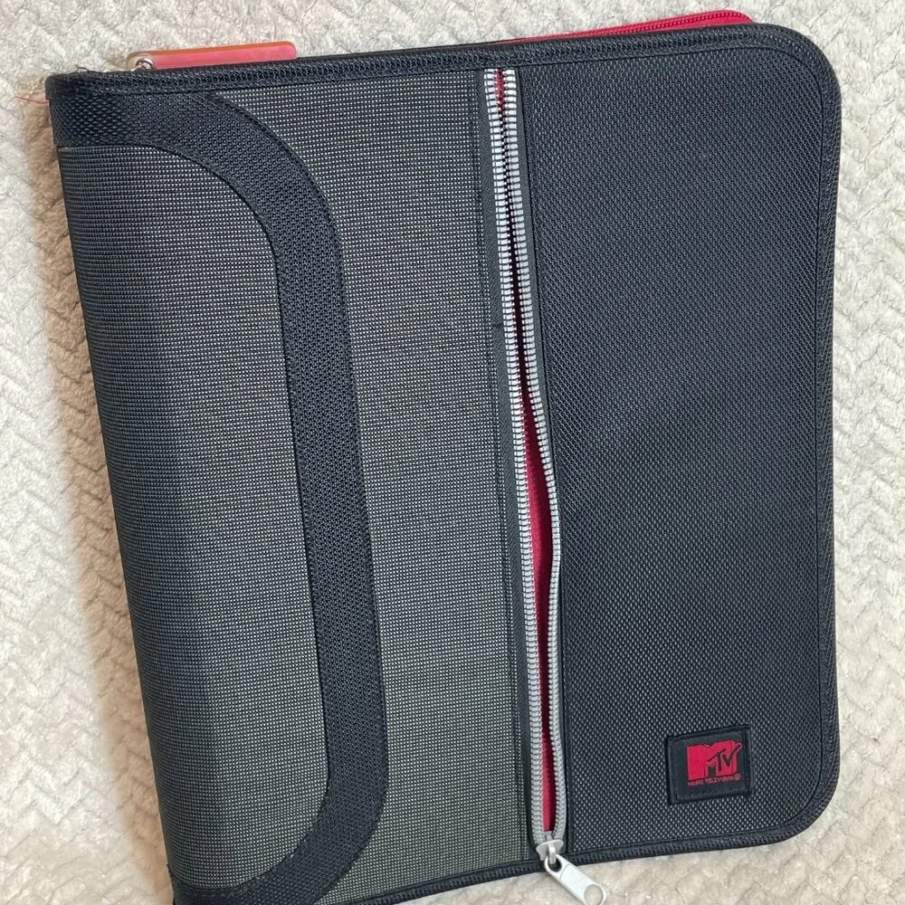 Vintage Y2K MTV‎ 3-Ring Black Red Zip Binder Trapper Keeper Nostalgic Novelty